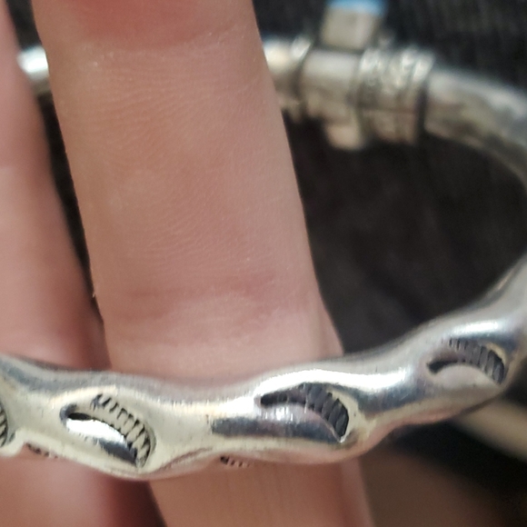 New Unique Milky Opal Silver Cuff Bracelet. - Picture 4 of 12